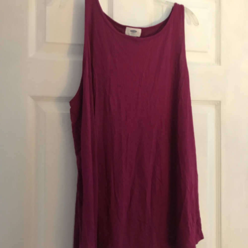 Raspberry Old Navy flowy tank top